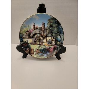 Marty Bell "GINGER COTTAGE" English Country Cottage Plate #4012A
